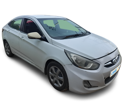 Hyundai Verna-img